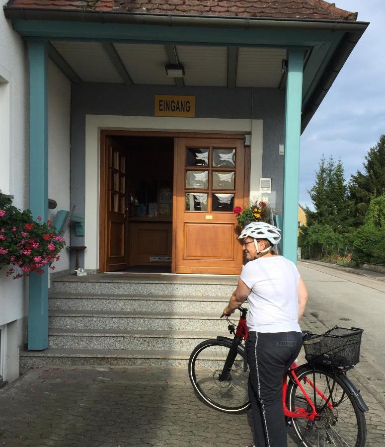 Hotel-Pension Seitz Wolframs-Eschenbach Dış mekan fotoğraf