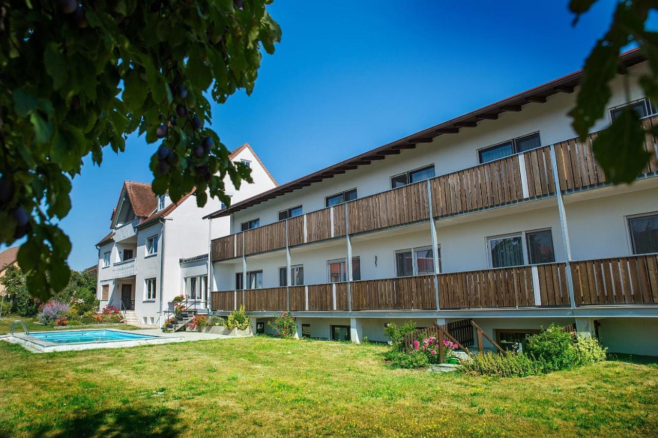 Hotel-Pension Seitz Wolframs-Eschenbach Dış mekan fotoğraf